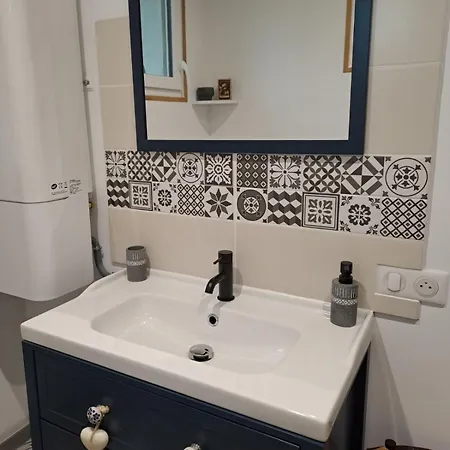 Vakantiehuis Au Doux Reve Avec Piscine Et Prives