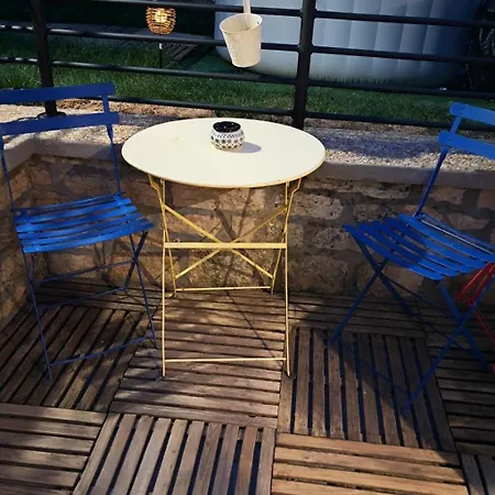 Vakantiehuis Au Doux Reve Avec Piscine Et Prives